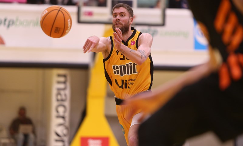 Dobar nastup Mavre u pobjedi Saratova, Perasović bolji od Anzulovića