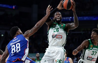 Panathinaikos smanjio zaostatak u finalu protiv Olympiakosa