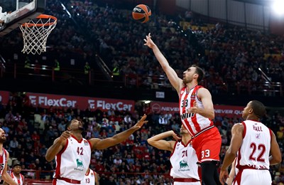 Olympiakos poveo u finalnoj seriji protiv Panathinaikosa