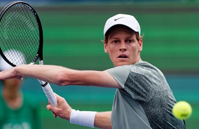 Sinner za manje od dva sata eliminirao Kazahstanca na putu do polufinala Roland-Garrosa