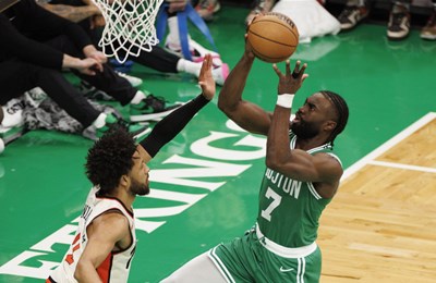 Nevjerojatni SGA predvodio Thunder do nove pobjede, Brown ubacio 42 poena u pobjedi nad Knicksima