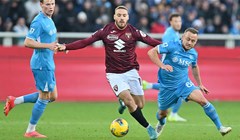 Veznjak Napolija se ozlijedio na zagrijavanju uoči utakmice, propustit će nedjeljni derbi