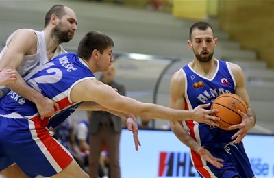 Alkar nakon produženja ugovora doveo prvo strano pojačanje, stiže Terrell Burden