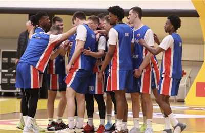 Cibona na neugodnom gostovanju u Sinju traži pobjedu između dva važna europska dvoboja