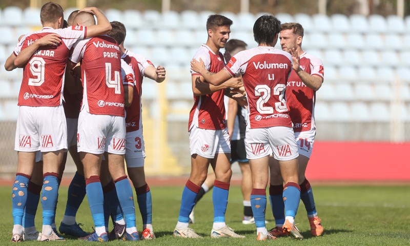 Orijent - Rudeš 3:2: Lider pao na Krimeji, Sesvećani ostaju na samo bod zaostatka