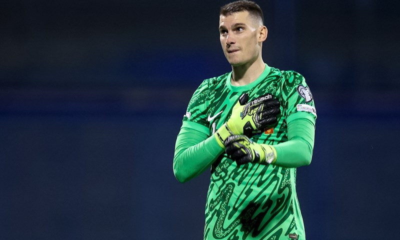 Dinamo se i dalje nada Livakoviću, ali sve se glasnije spominju i druga imena