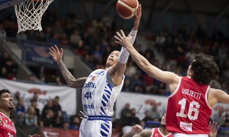 Cibona propustila veliku priliku, Talijani slavili u Domu Dražena Petrovića i prošli dalje