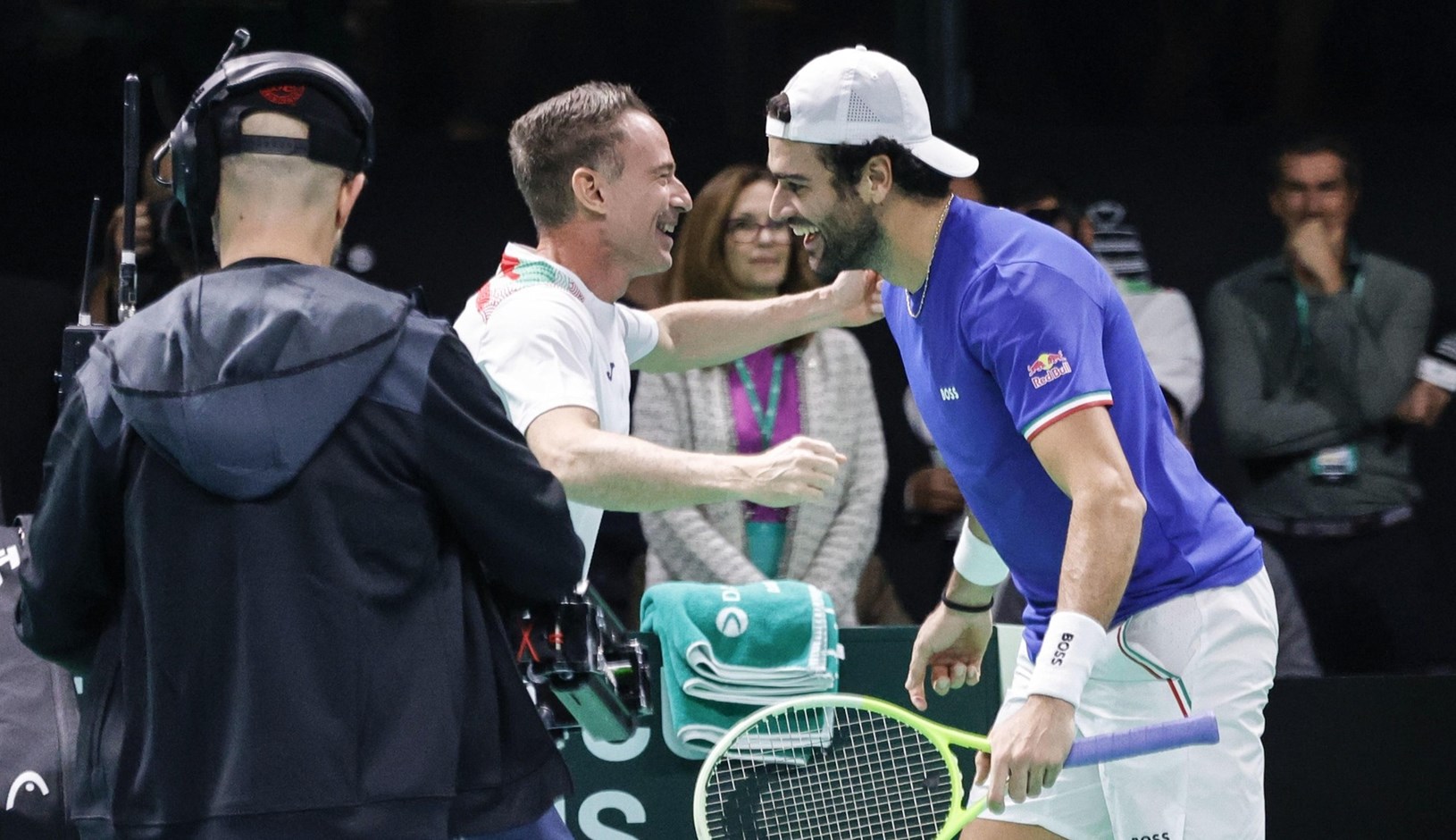 Italija sve riješila u singlu i bez glavnih aduta osvojila Davis Cup