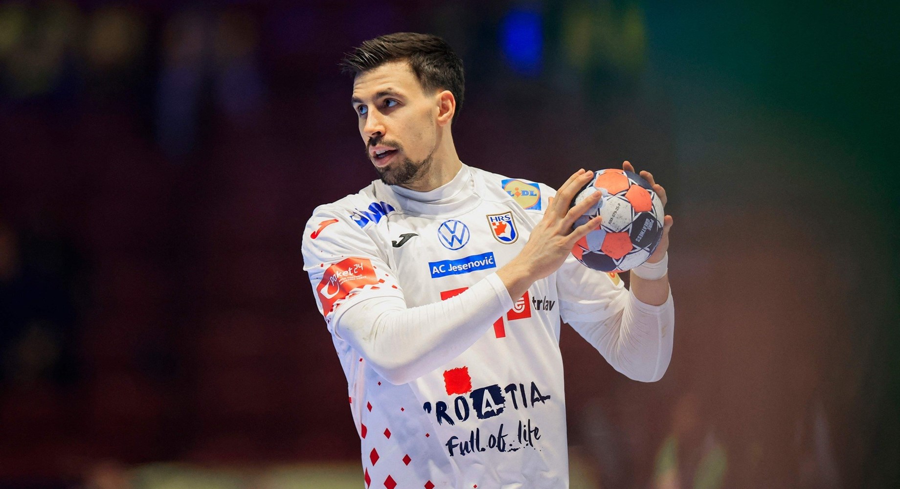 Hrvatska će imati dva predstavnika u finalu SP-a: Veszprém čudesnim preokretom izborio sraz s Barcelonom