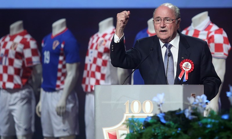 Blatter kritizirao Infantinove planove: 'Moderni nogomet pripada narodu'