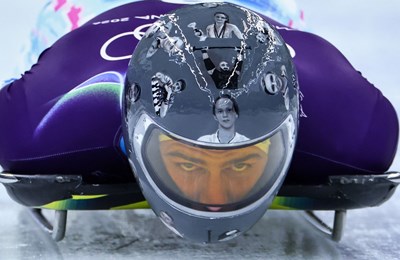 Ukrajinac nosio kacigu s fotografijama ubijenih sunarodnjaka, reagirao Međunarodni olimpijski odbor