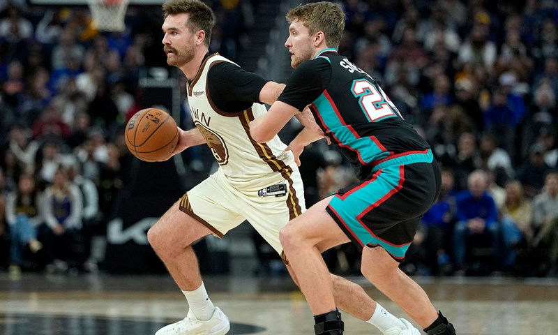 Pobjeda Pistonsa u utakmici obilježenoj tučnjavom, Thunder slavio kod Lakersa