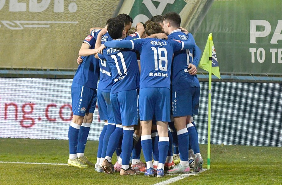 Ljuban Crepulja teško obranjivim udarcem doveo Slaven Belupo u vodstvo