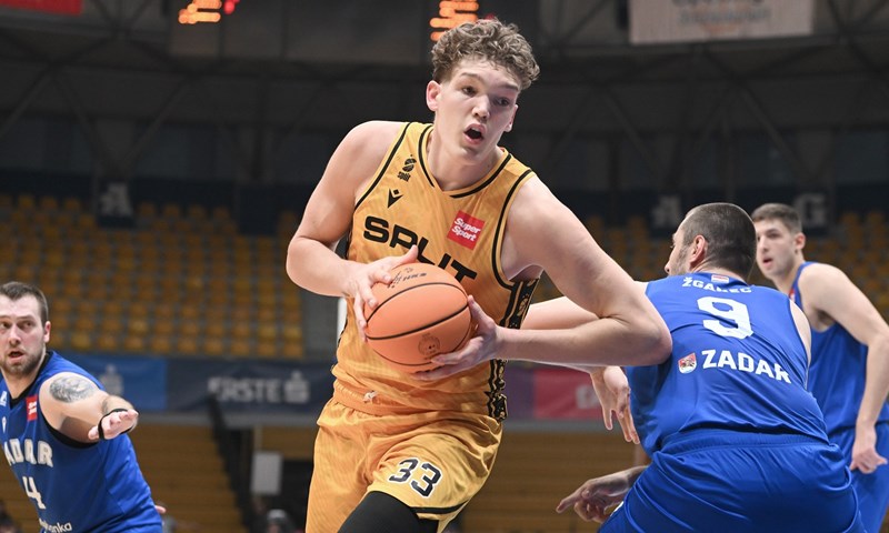 Splitu trofej pobjednika SuperSport Kupa Krešimir Ćosić, Zadar poražen u drami u Zagrebu