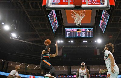 Knicksi preokretom do pobjede, Sunsi nakon dva produžetka svladali Magic