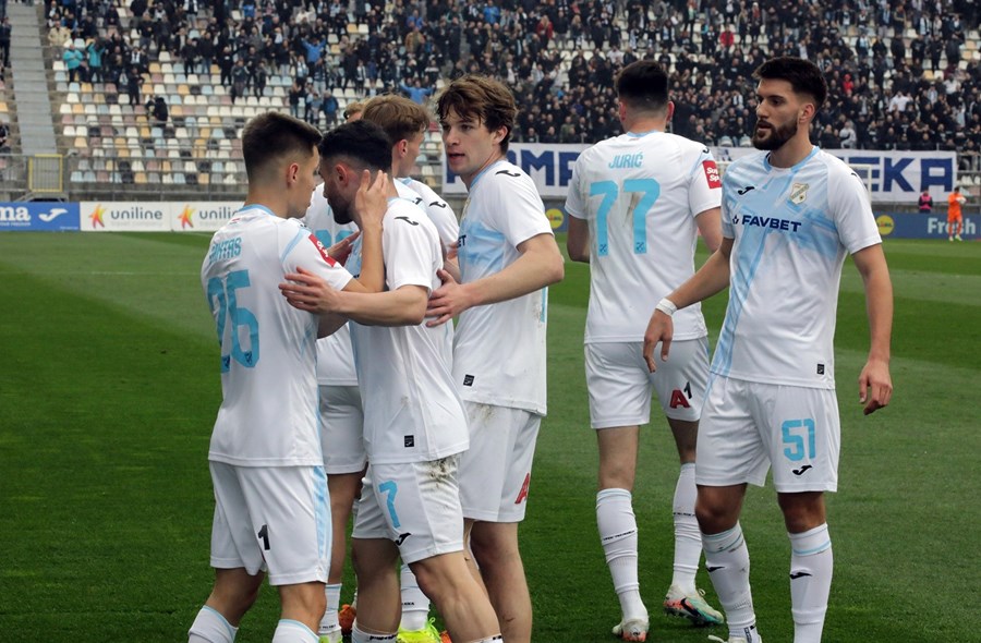 Rijeka do tri važna boda protiv Lokomotive, VAR igrao bitnu ulogu