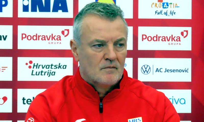 Hrvatska prvi put u Bjelovaru, Obrvan poručio: 'S obzirom na situaciju u kojoj se nalazimo, dat ćemo maksimum'