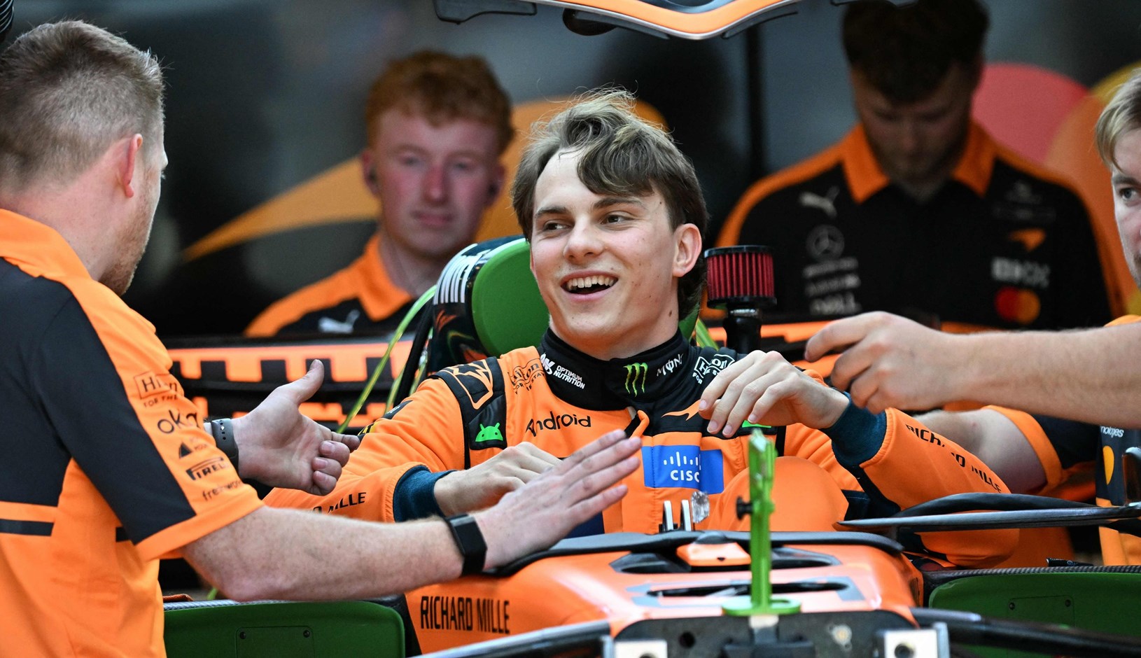 Piastri najbrži na treningu u rodnom Melbourneu, Hamilton četvrti, Leclerc peti