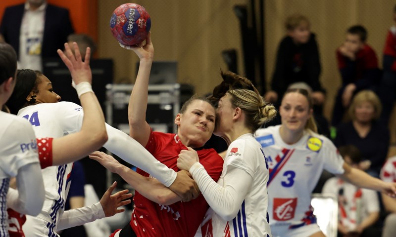 Još jedan težak poraz Hrvatske, Francuska rutinski do pobjede