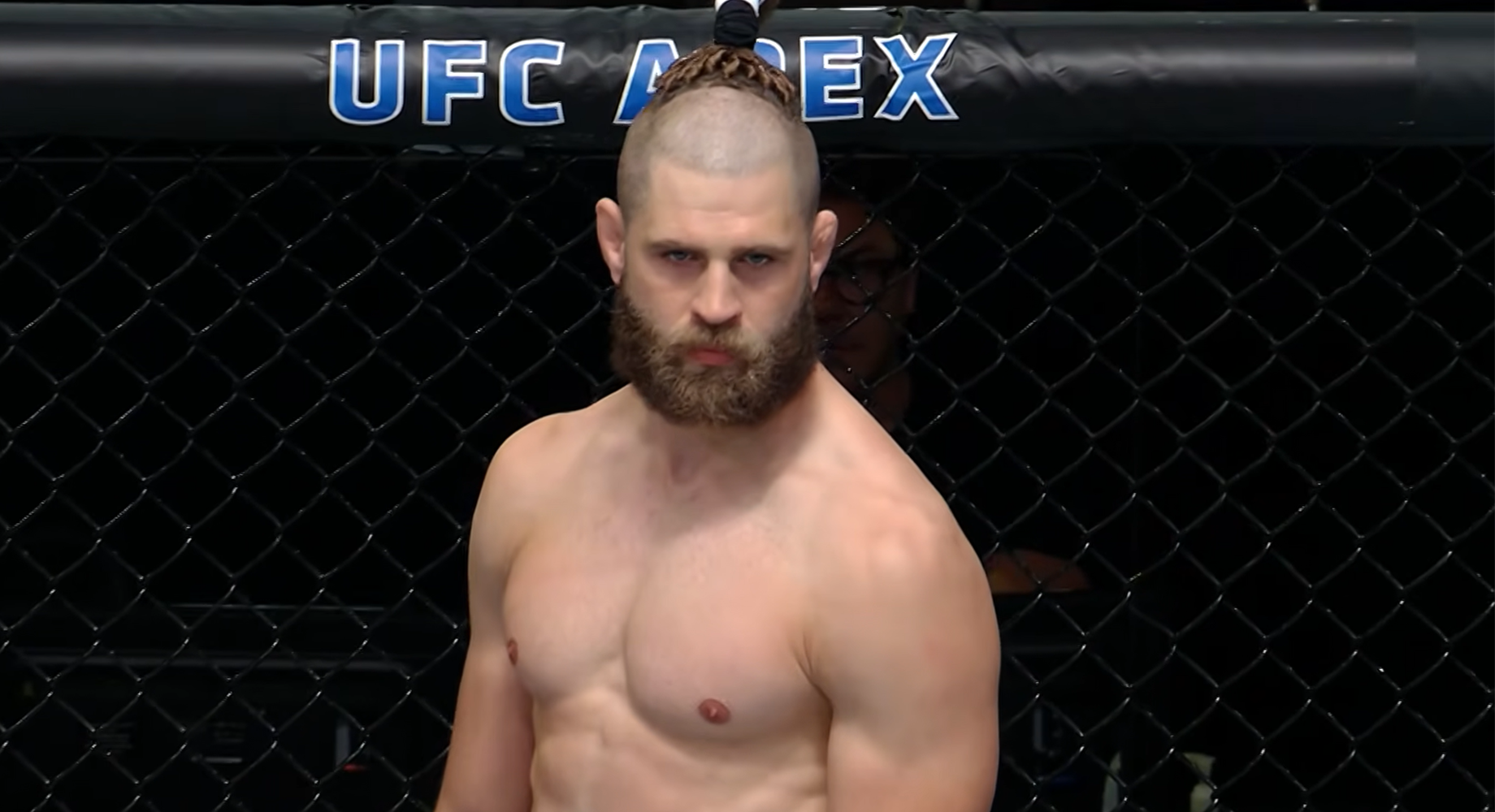 Prochazka i Ulberg se bore za pojas na UFC 327