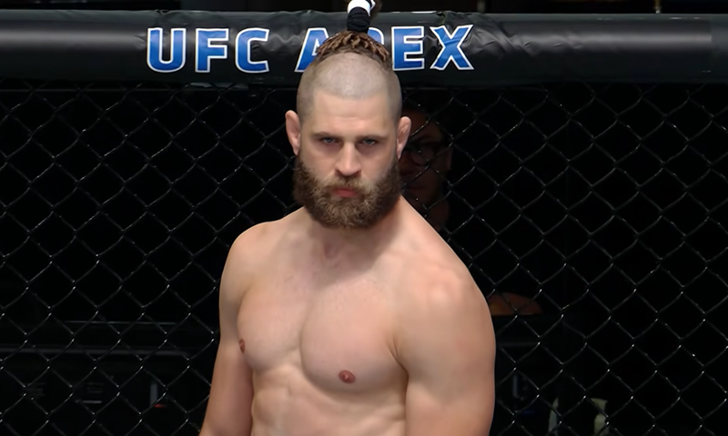 Prochazka i Ulberg se bore za pojas na UFC 327