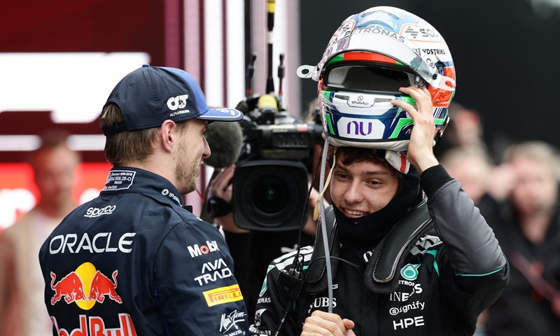 Antonelli pomeo konkurenciju na prvom treningu u Austriji, Hamilton bijesan na novi Ferrari