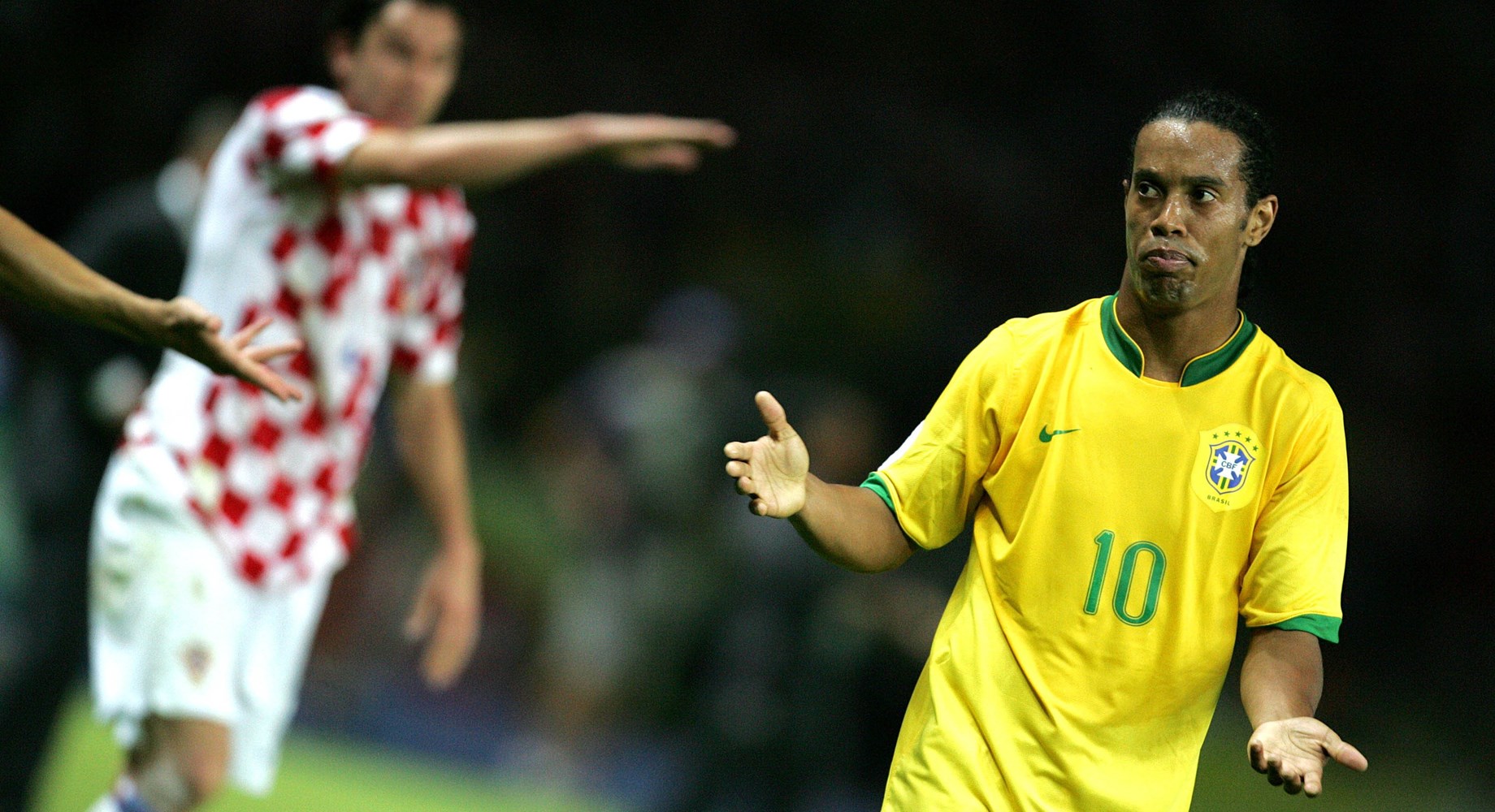 Ronaldinho se vraća nogometu: U 47. godini potpisuje za talijanski klub