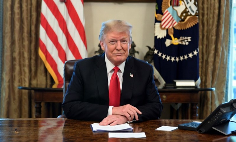Trump priznao da je osobno zvao šefa Fife zbog kartona: 'Samo sam tražio reviziju'
