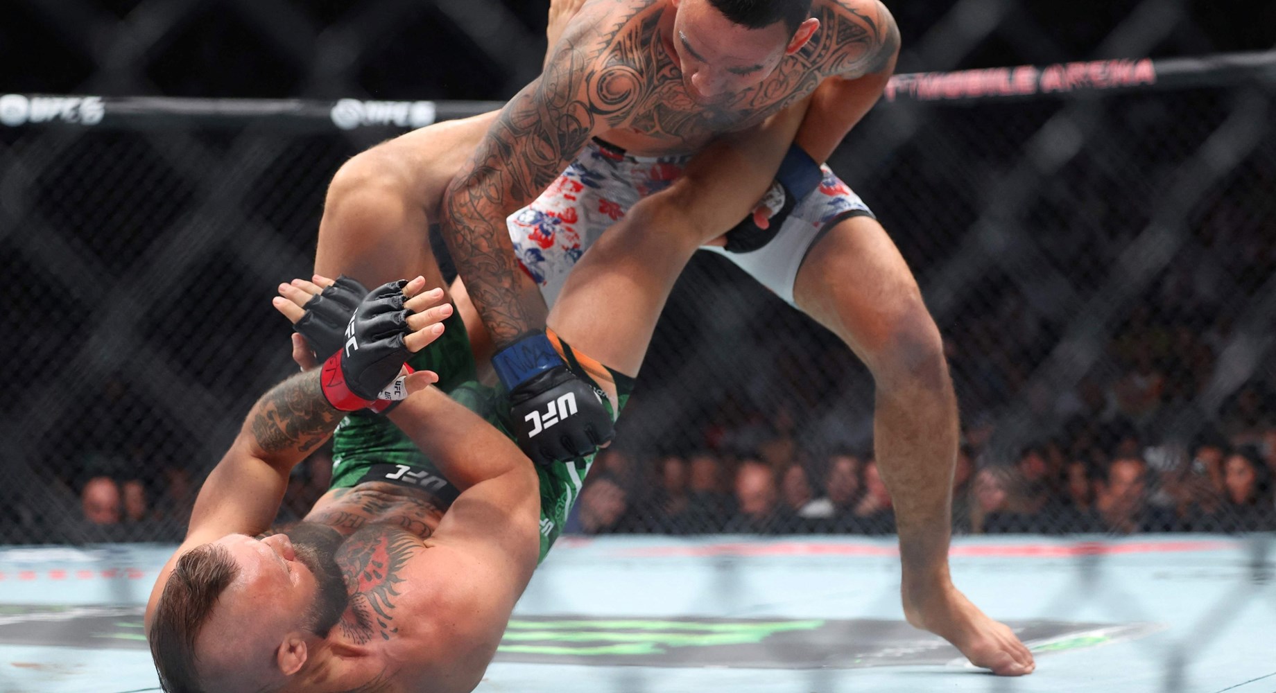 Nakon operacije koljena oglasio se Conor McGregor i najavio povratak: 'Pun sam samopouzdanja'