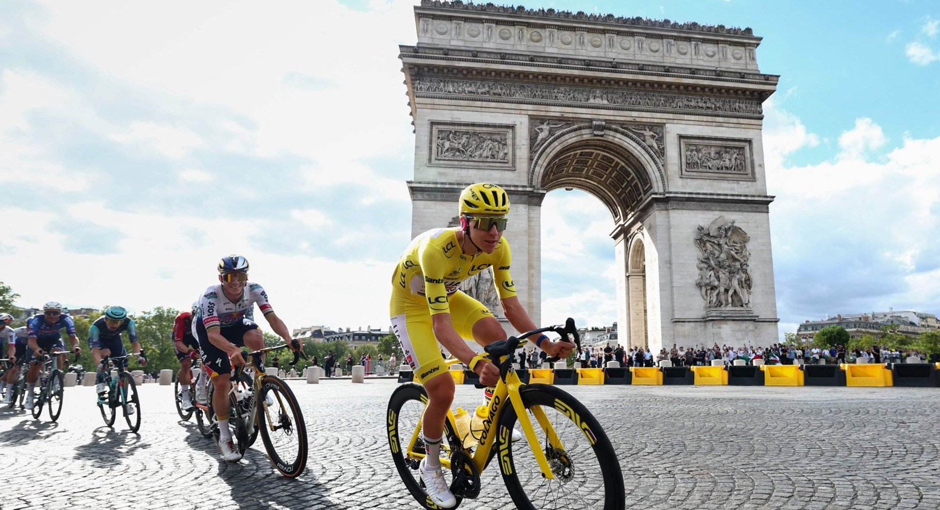 Pogačar ispisao povijest kao najmlađi peterostruki pobjednik Tour de Francea