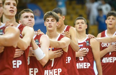 Hrvatska U18 svladala Švicarsku, upisala drugu pobjedu i približila se prolasku skupine