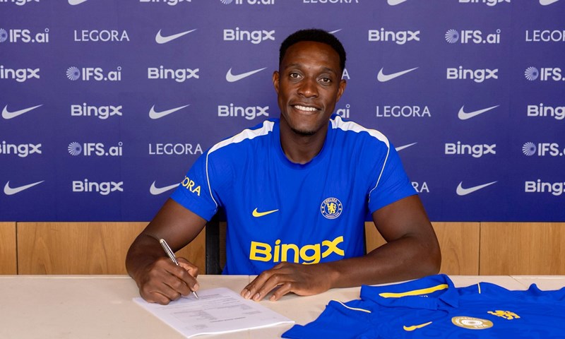 Chelsea potvrdio transfer veterana: Bivši igrač Uniteda i Arsenala stigao na Stamford Bridge u 36. godini