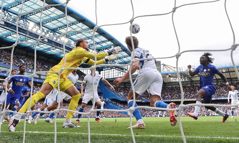 Golijada na Stamford Bridgeu: Chelsea u dramatičnoj utakmici svladao Vuškovićev Brighton