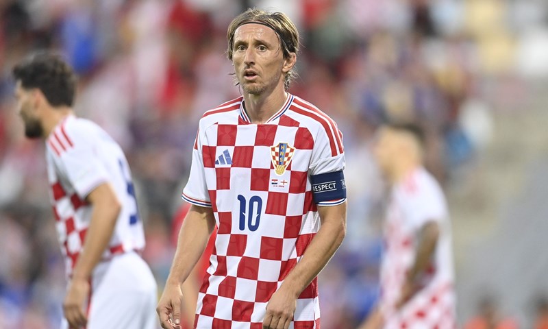 Modrić u suzama: 'Tu sam 20 godina, prvi put osjećam sram. Nedopustivo, od prvog do zadnjeg'